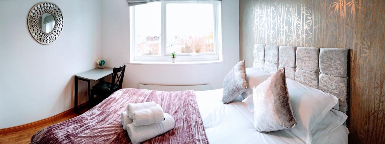 Brookview 2Br Flat Oxford City Centre Free Parking Bagian luar foto